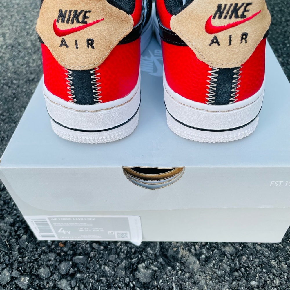 Nike Air Force 1 LV8 1 (GS) Kids - Picture 4 of 4